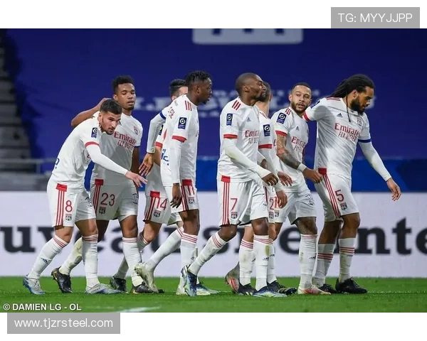 法甲赛季备战情况综述及各球队备战策略比较